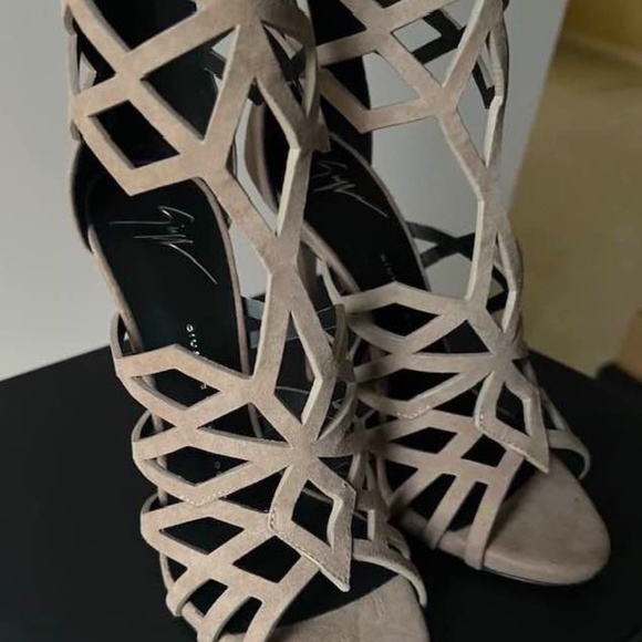 GIUSEPPE ZANOTTI COLINE 110 NIB Cage Suede Sandals Size 37 (Orig. $1195) - Picture 10 of 12
